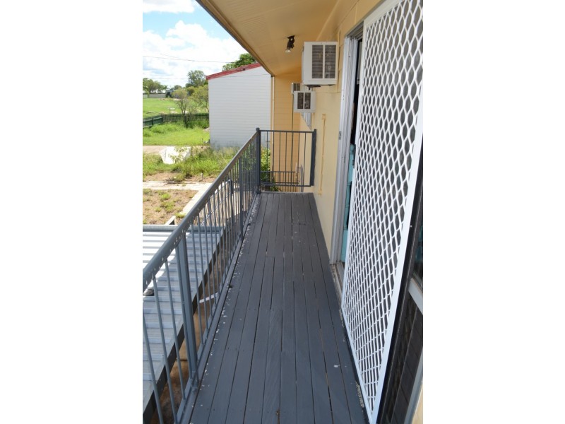 4 Conachan Street, Blackwater QLD 4717