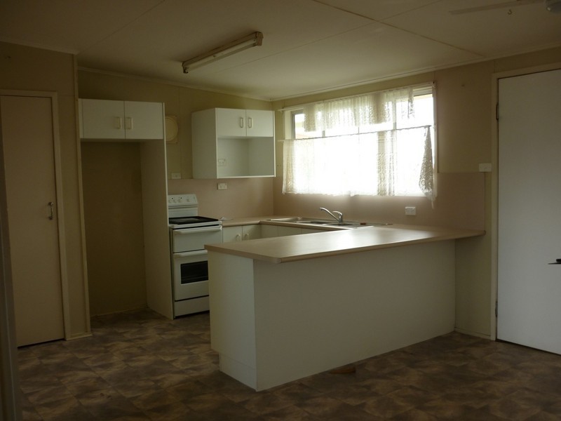 45 Bremner Street, Blackwater QLD 4717