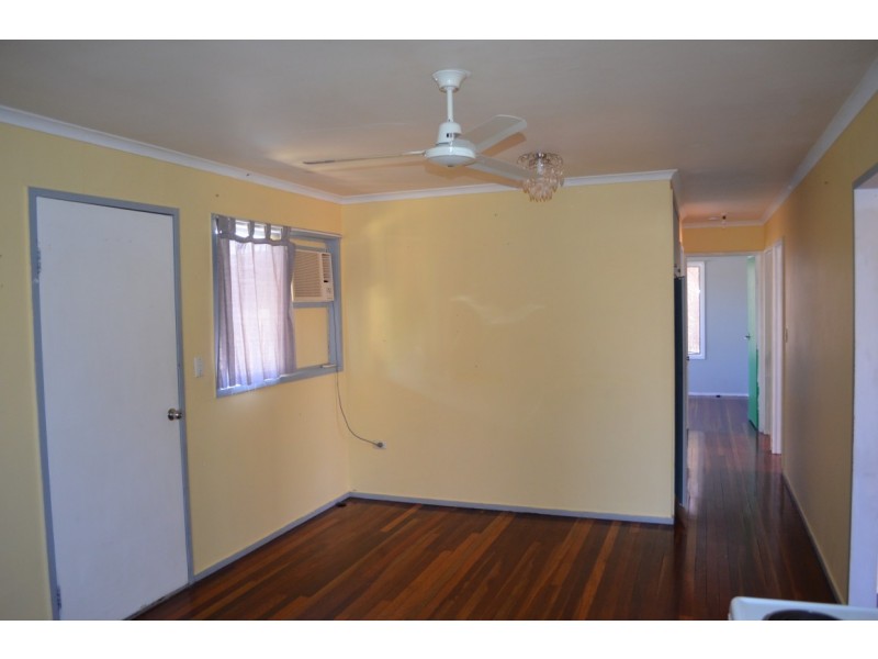 1 Blackbutt Street, Blackwater QLD 4717