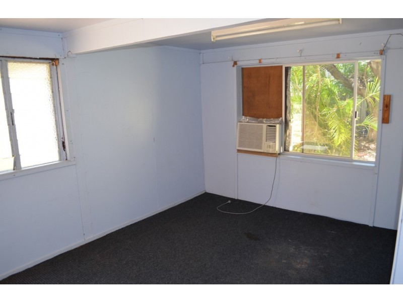 24 Bottletree Avenue, Blackwater QLD 4717