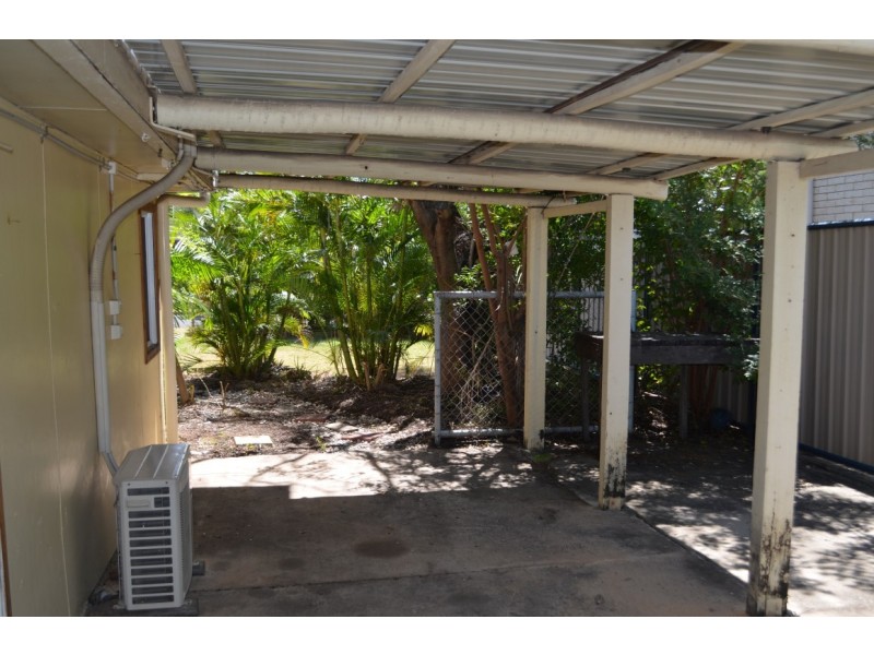 24 Bottletree Avenue, Blackwater QLD 4717