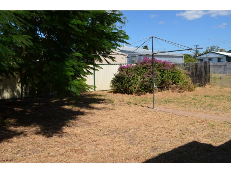 24 Bottletree Avenue, Blackwater QLD 4717