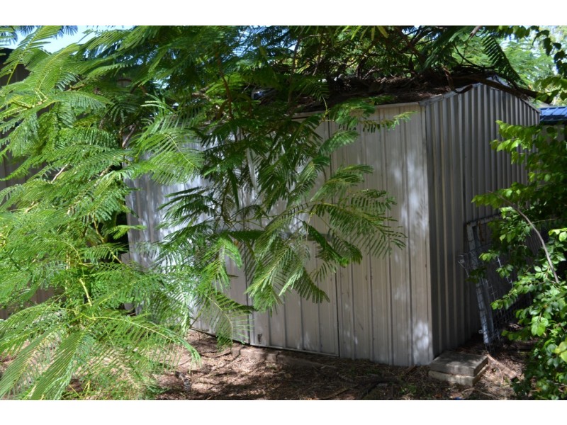 24 Bottletree Avenue, Blackwater QLD 4717