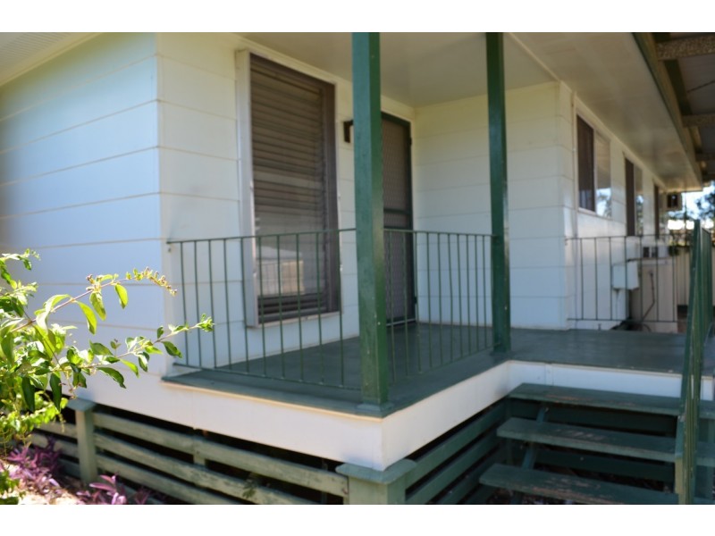 21 Littlefield Street, Blackwater QLD 4717
