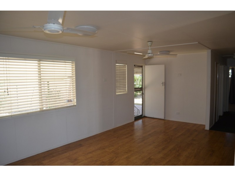 21 Littlefield Street, Blackwater QLD 4717
