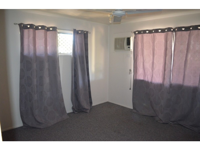 21 Littlefield Street, Blackwater QLD 4717