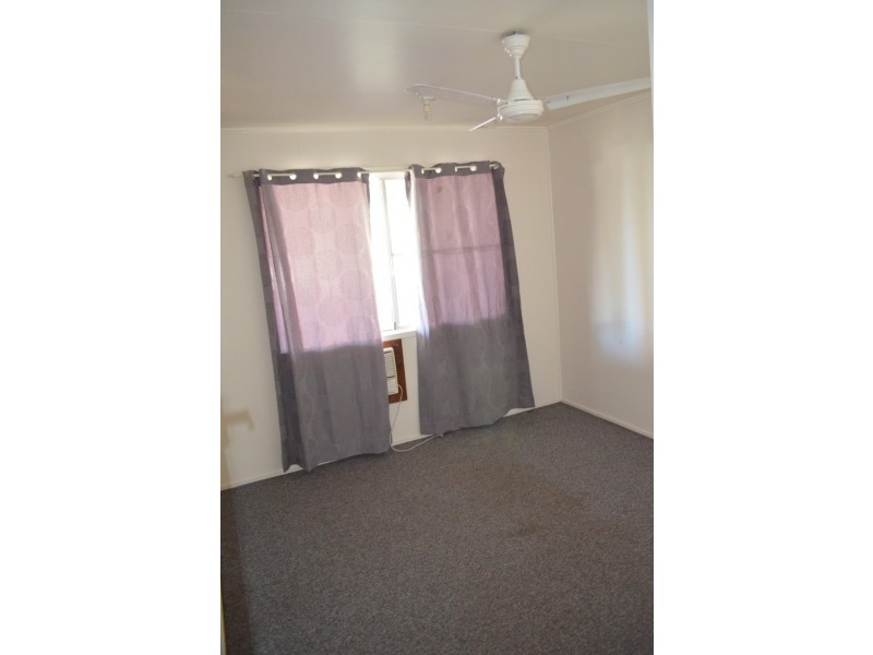 21 Littlefield Street, Blackwater QLD 4717