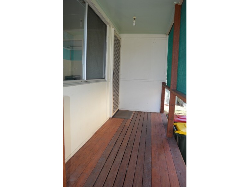 6 Cedar Street, Blackwater QLD 4717