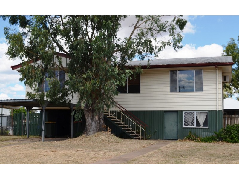 25 Acacia Street, Blackwater QLD 4717