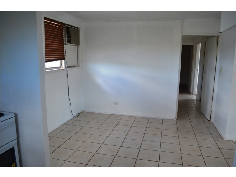 25 Acacia Street, Blackwater QLD 4717