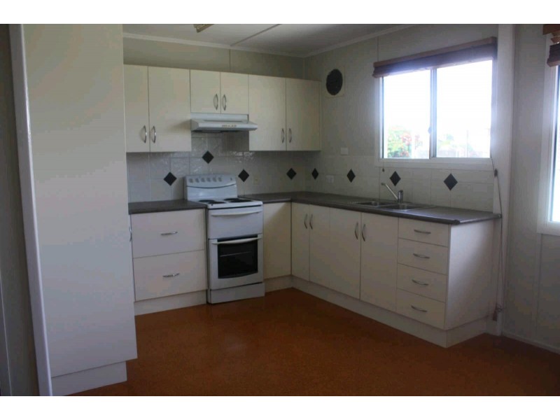 12A Rufus Street, Blackwater QLD 4717