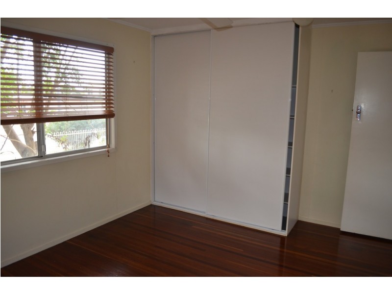 63 Wattle Street, Blackwater QLD 4717