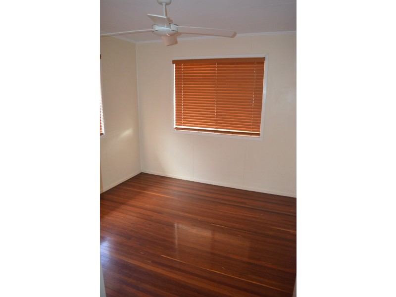 63 Wattle Street, Blackwater QLD 4717