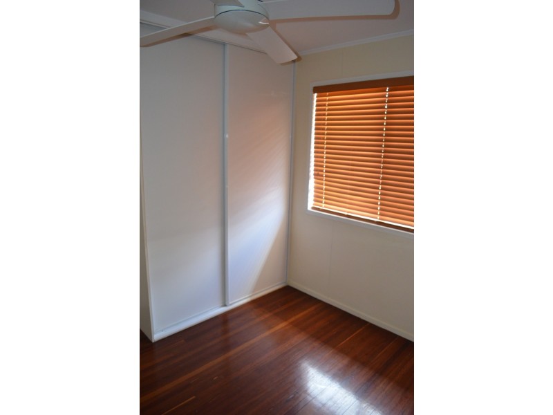 63 Wattle Street, Blackwater QLD 4717