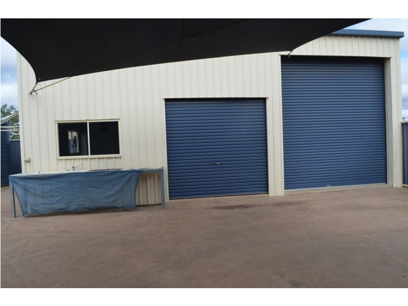 63 Wattle Street, Blackwater QLD 4717