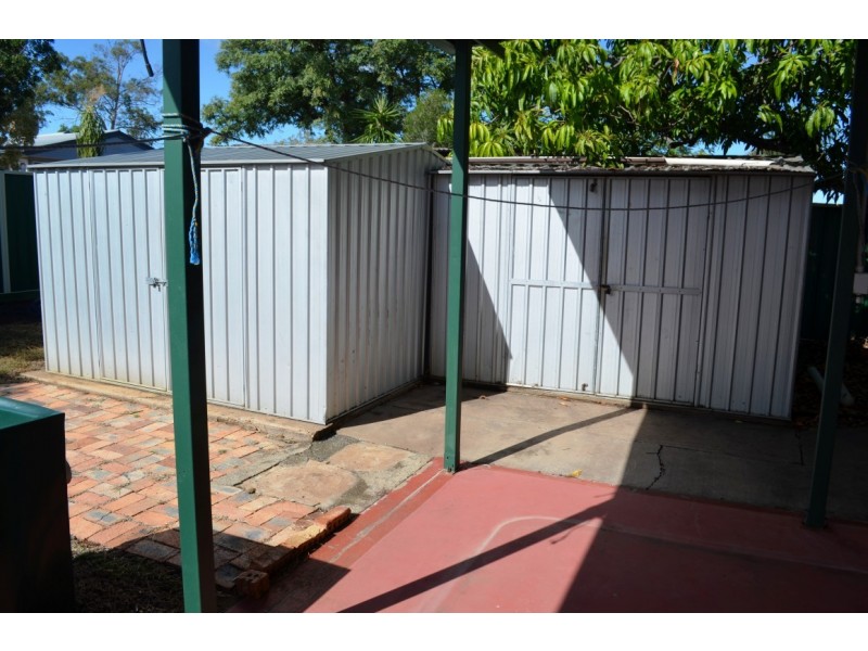 5 Sandalwood Street, Blackwater QLD 4717