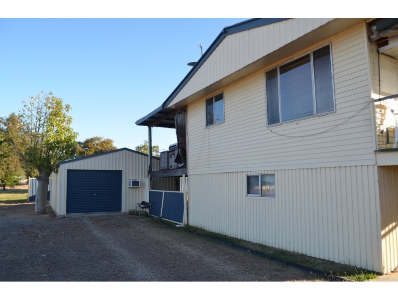 27 Fig Street, Blackwater QLD 4717