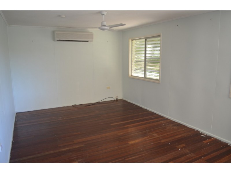 7 Bredhauer Street, Blackwater QLD 4717