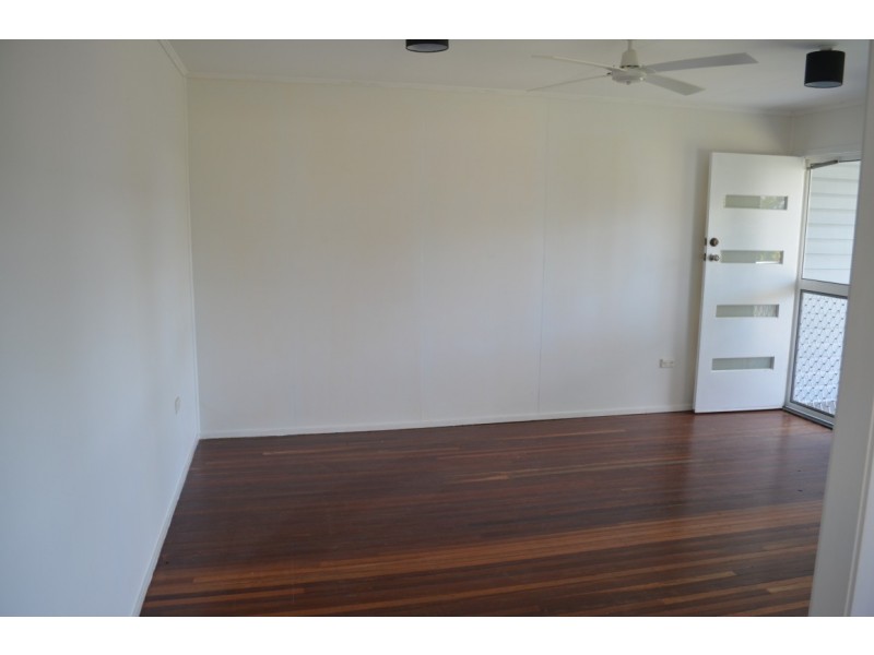 24 Bottletree Avenue, Blackwater QLD 4717