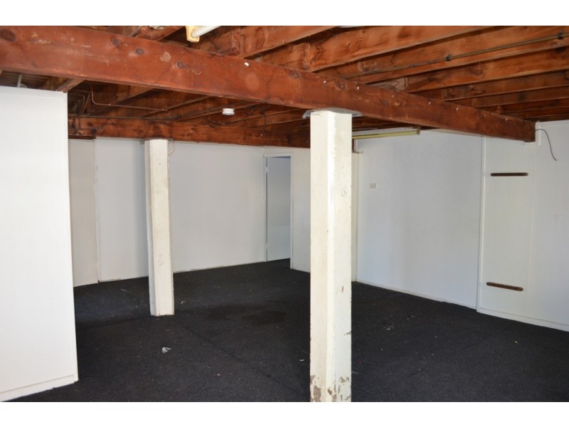 24 Bottletree Avenue, Blackwater QLD 4717