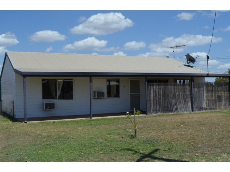 19 Cedar Street, Blackwater QLD 4717