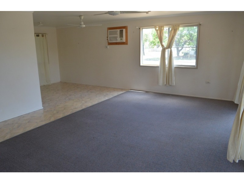 19 Cedar Street, Blackwater QLD 4717