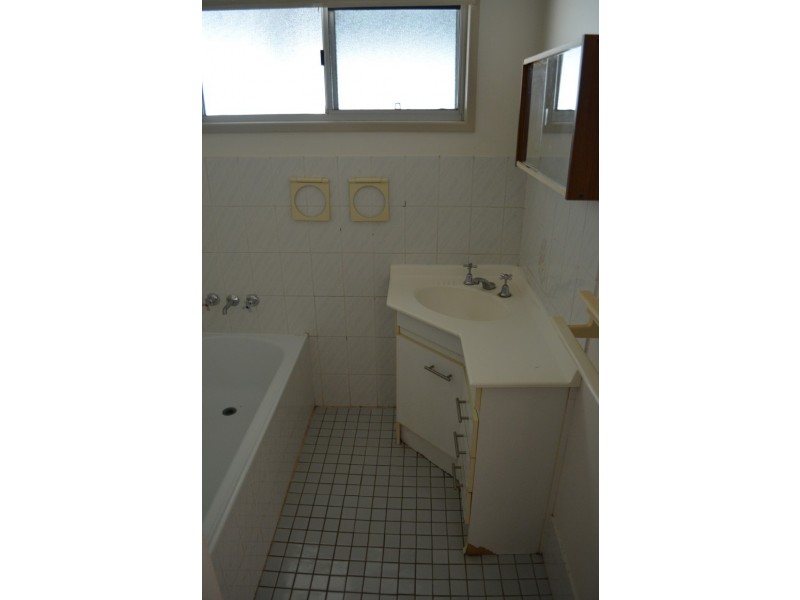 19 Cedar Street, Blackwater QLD 4717