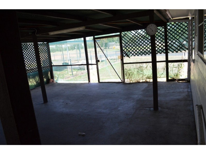 19 Cedar Street, Blackwater QLD 4717