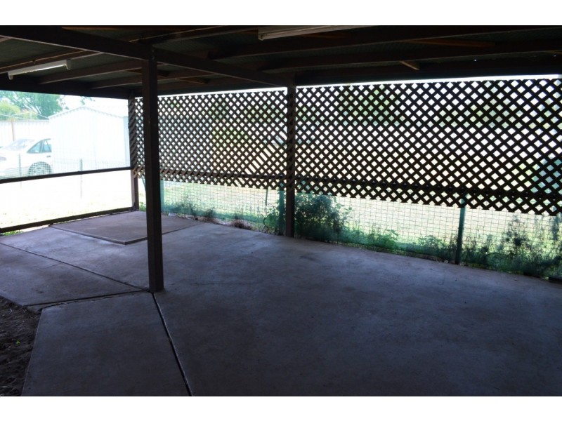 19 Cedar Street, Blackwater QLD 4717