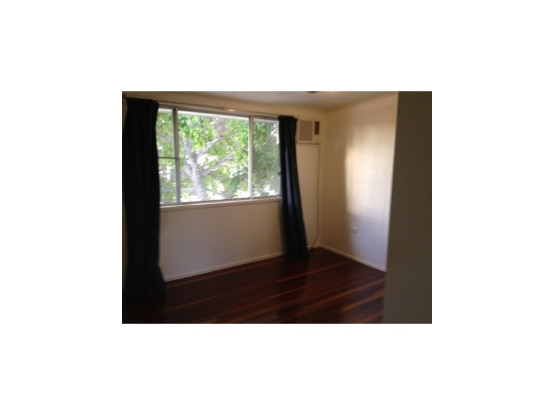 25 Bremner Street, Blackwater QLD 4717