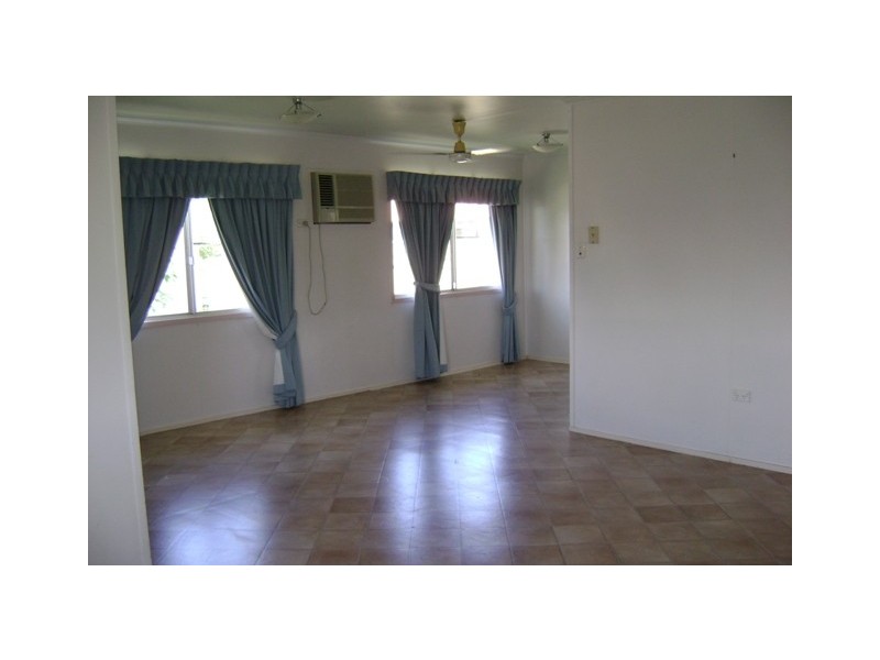 1 Cedar Street, Blackwater QLD 4717