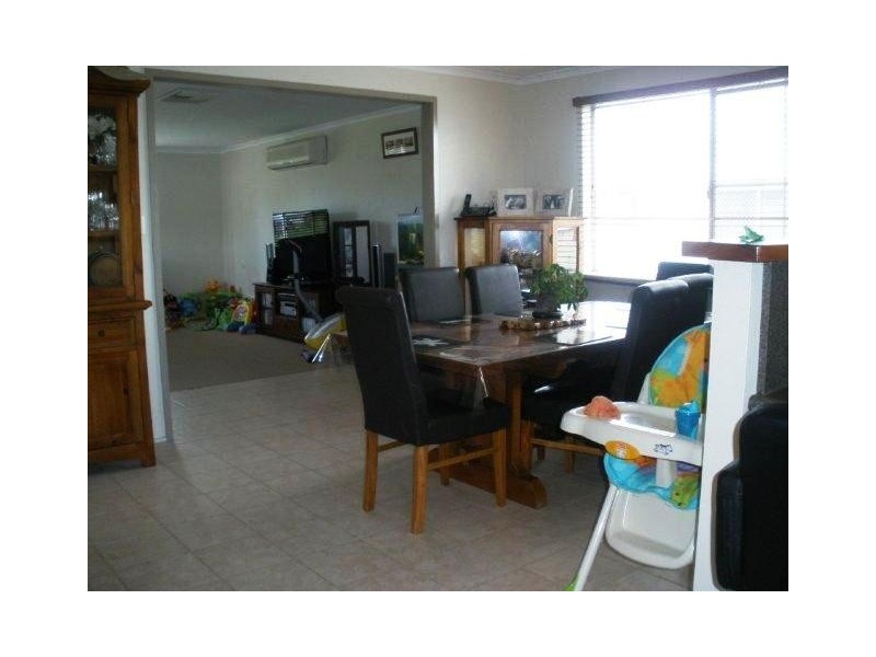 20 Cork Street, Blackwater QLD 4717