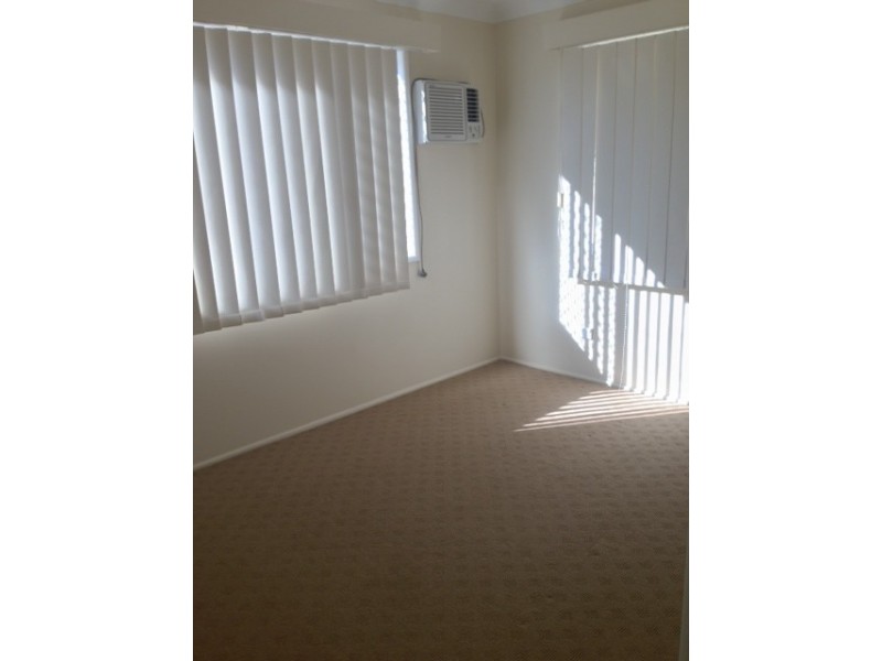 2 Umbrella Street, Blackwater QLD 4717