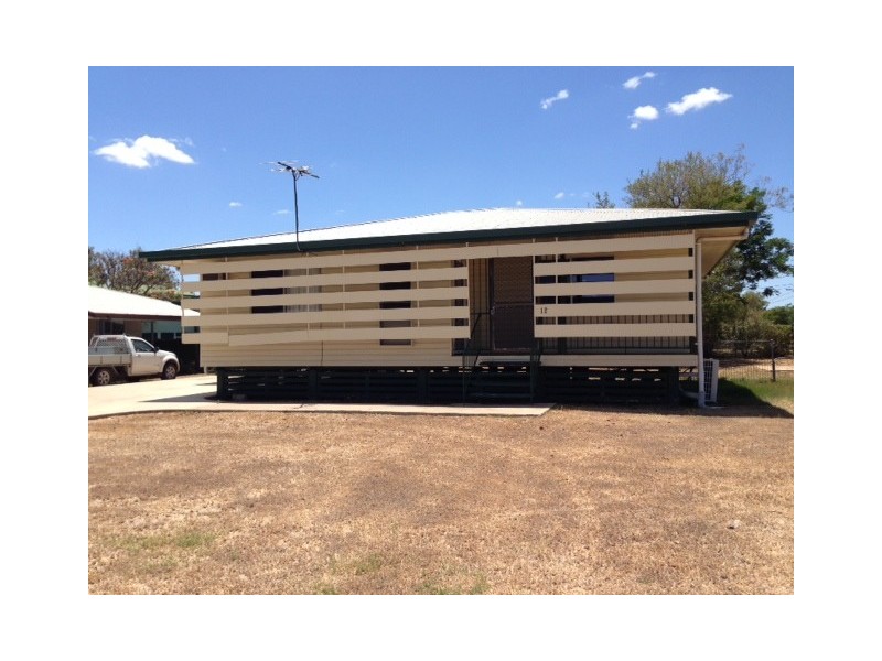 12 Box Street, Blackwater QLD 4717