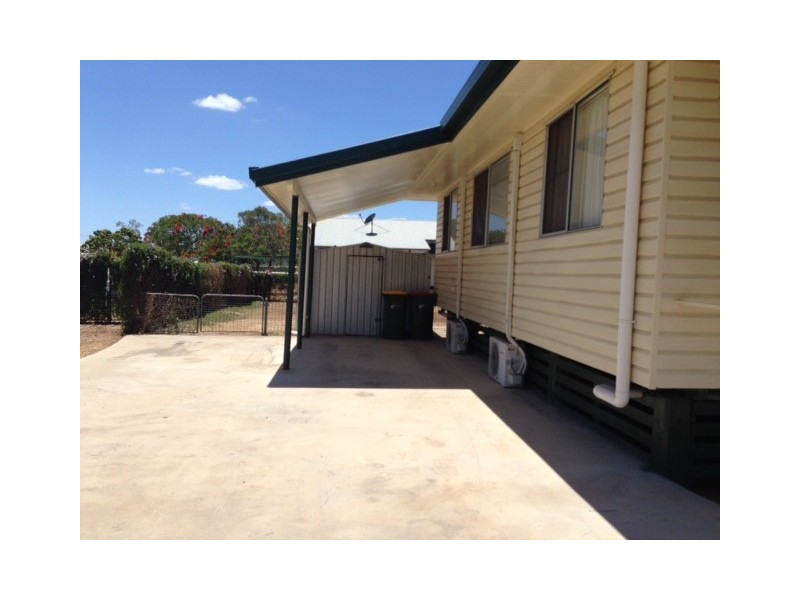 12 Box Street, Blackwater QLD 4717