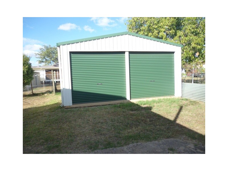 7 Ironbark Street, Blackwater QLD 4717