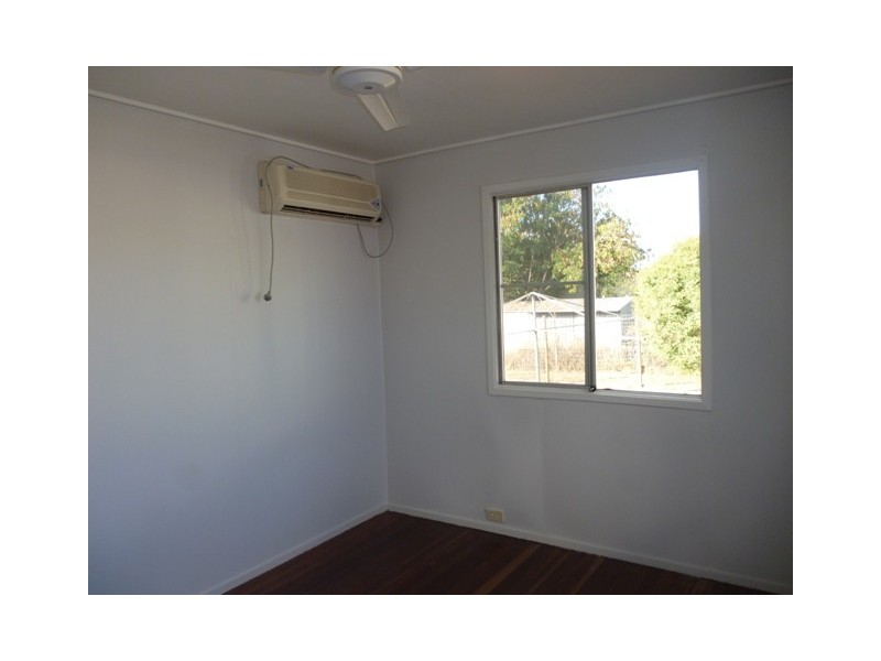 7 Ironbark Street, Blackwater QLD 4717