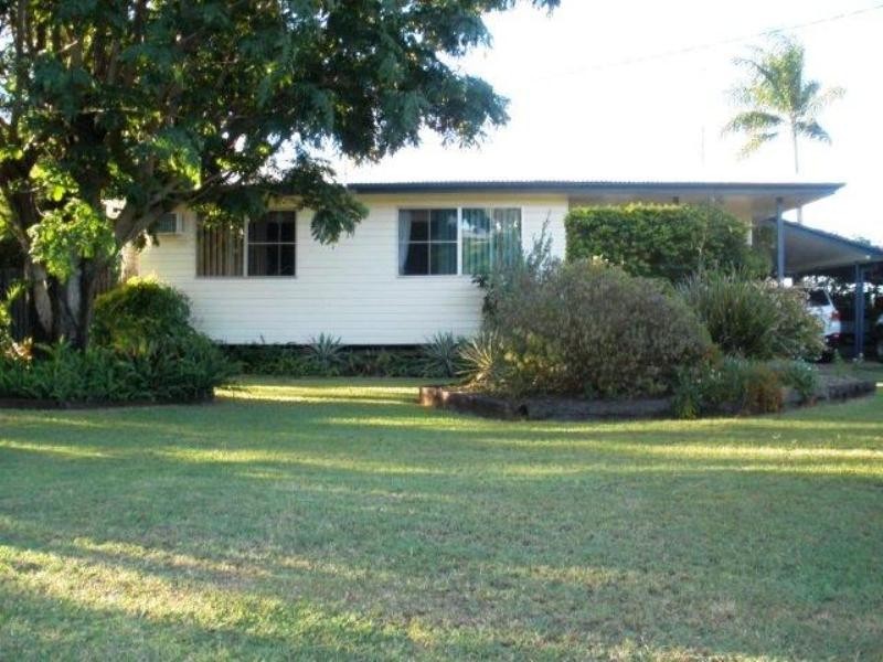 48 Taurus Street, Blackwater QLD 4717