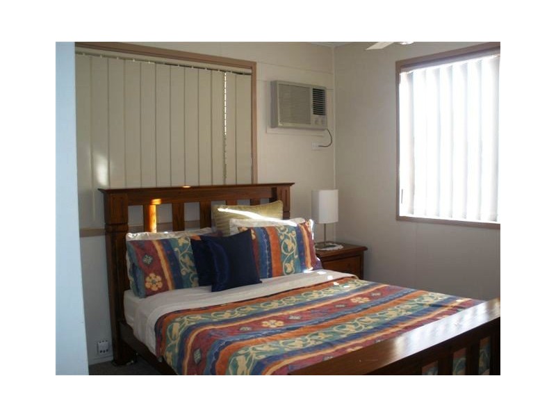 42 Bottletree Avenue, Blackwater QLD 4717