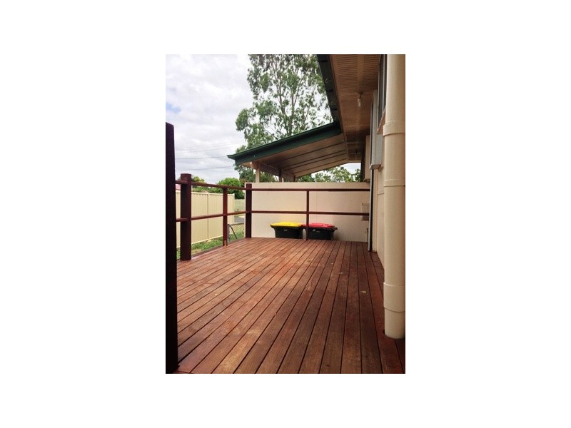 15 Long Street, Blackwater QLD 4717