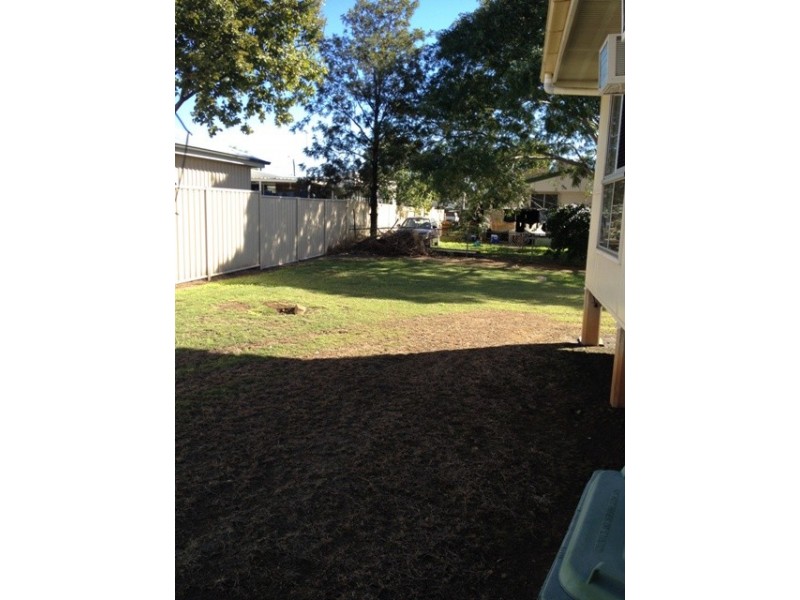16 Bauhinia, Blackwater QLD 4717