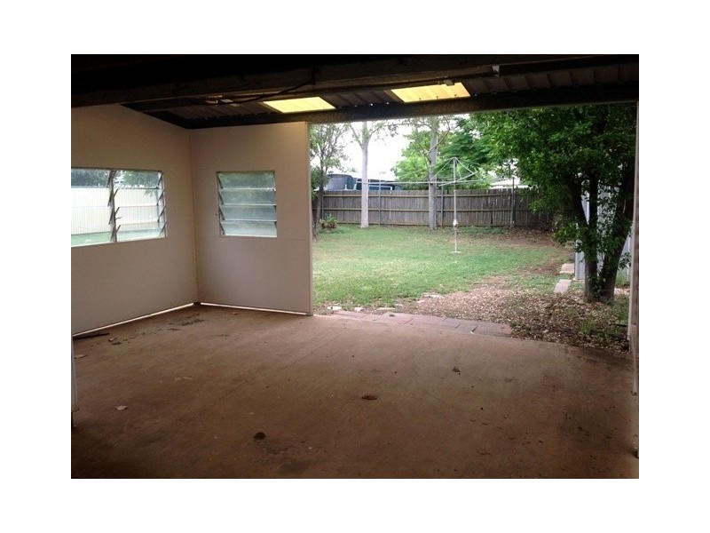 68 Littlefield Street, Blackwater QLD 4717