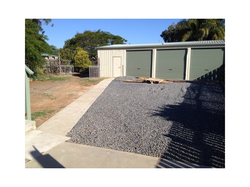 37 Taurus Street, Blackwater QLD 4717