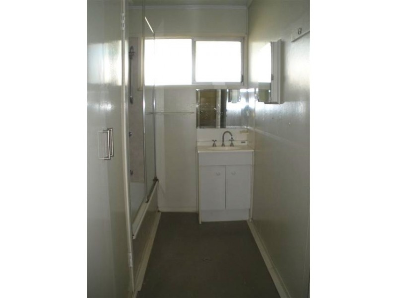 78 Arthur Street, Blackwater QLD 4717