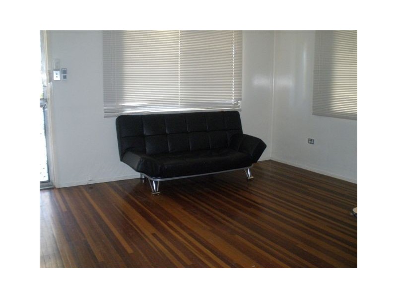 78 Arthur Street, Blackwater QLD 4717