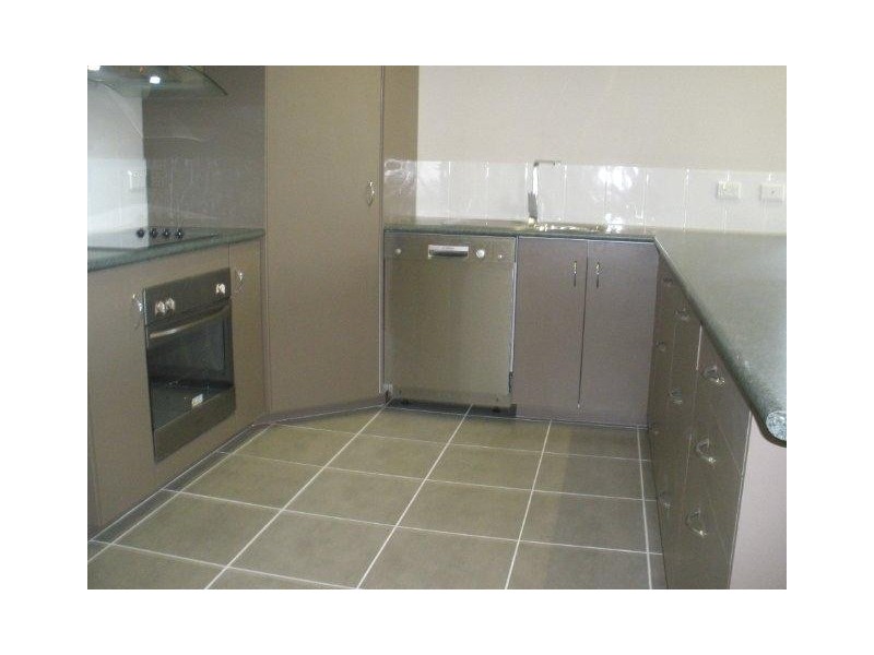 73 A ARTHUR, Blackwater QLD 4717