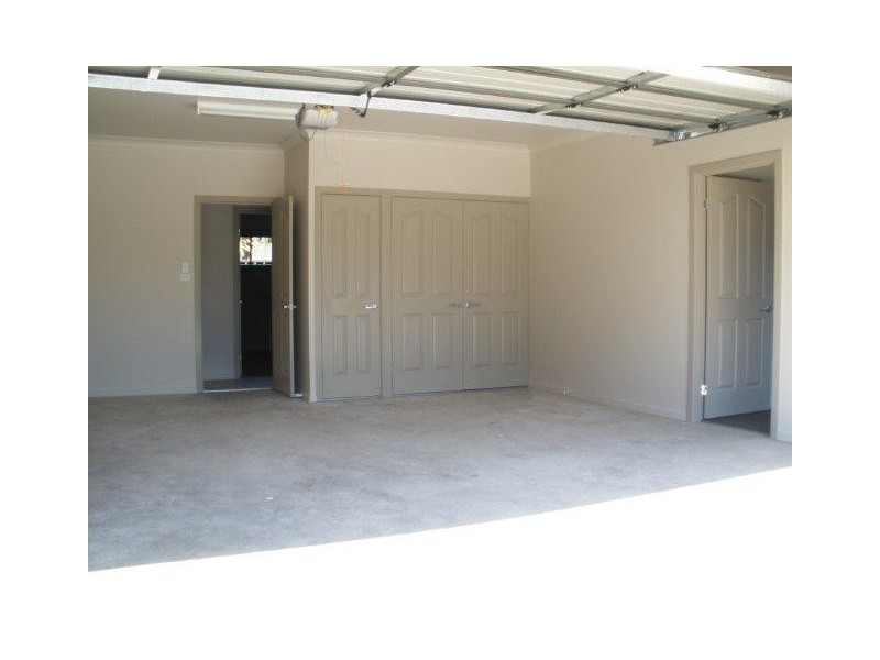 73 A ARTHUR, Blackwater QLD 4717
