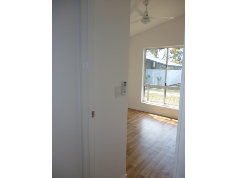 2/21 GIDYEA STREET, Blackwater QLD 4717