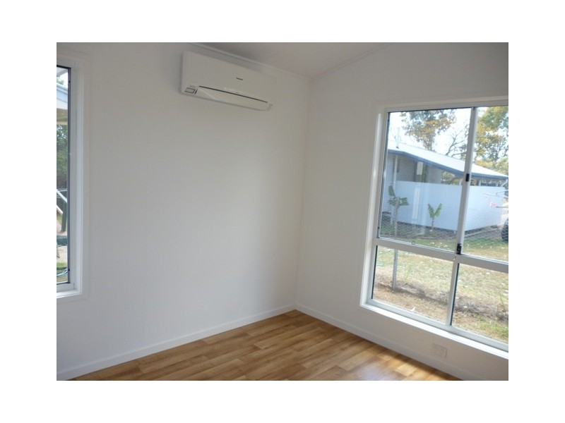 2/21 GIDYEA STREET, Blackwater QLD 4717