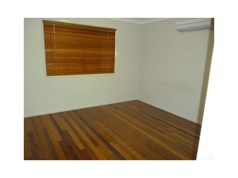 14 Panadanus Street, Blackwater QLD 4717